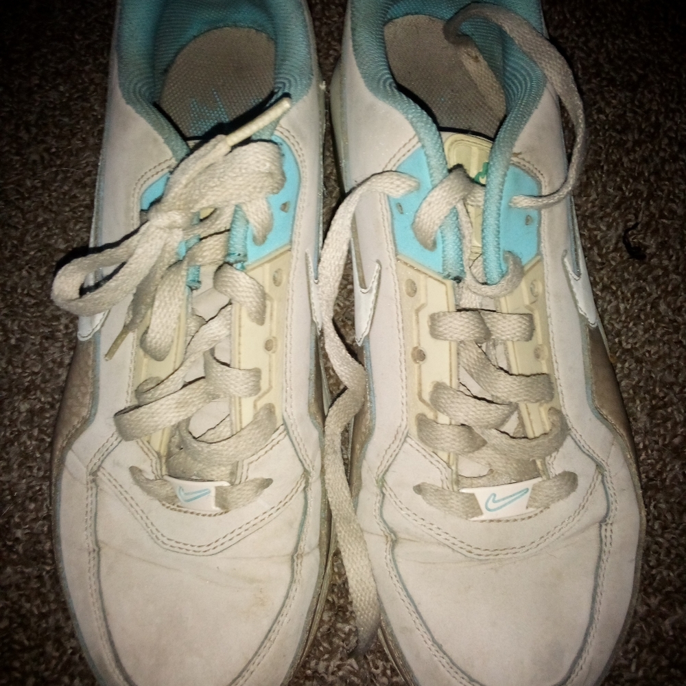 Nike shoes